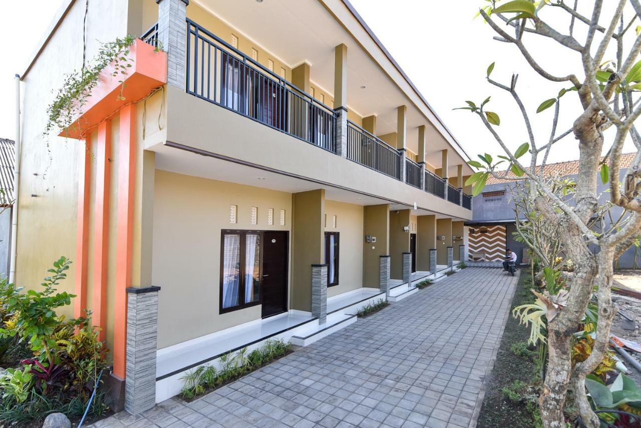 Reddoorz Plus Near Jalan Imam Bonjol Denpasar Seminyak Extérieur photo
